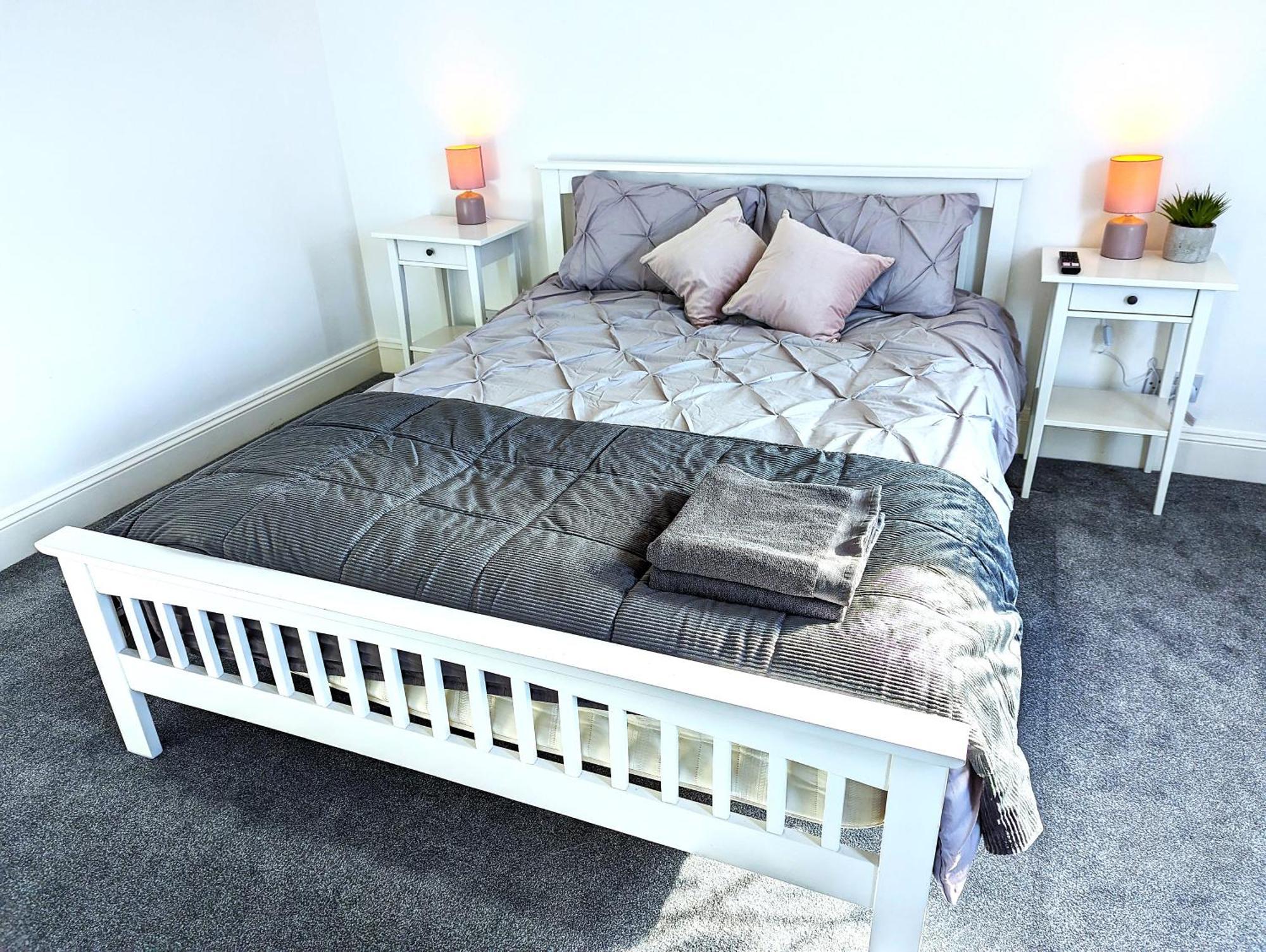 Cosy Bee And Apartment 伯恩茅斯 外观 照片