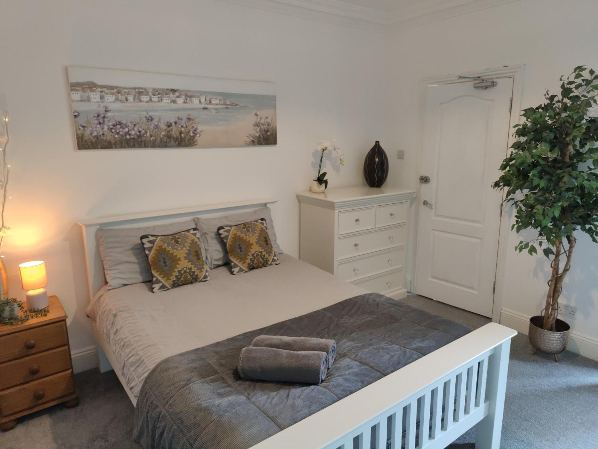 Cosy Bee And Apartment 伯恩茅斯 外观 照片