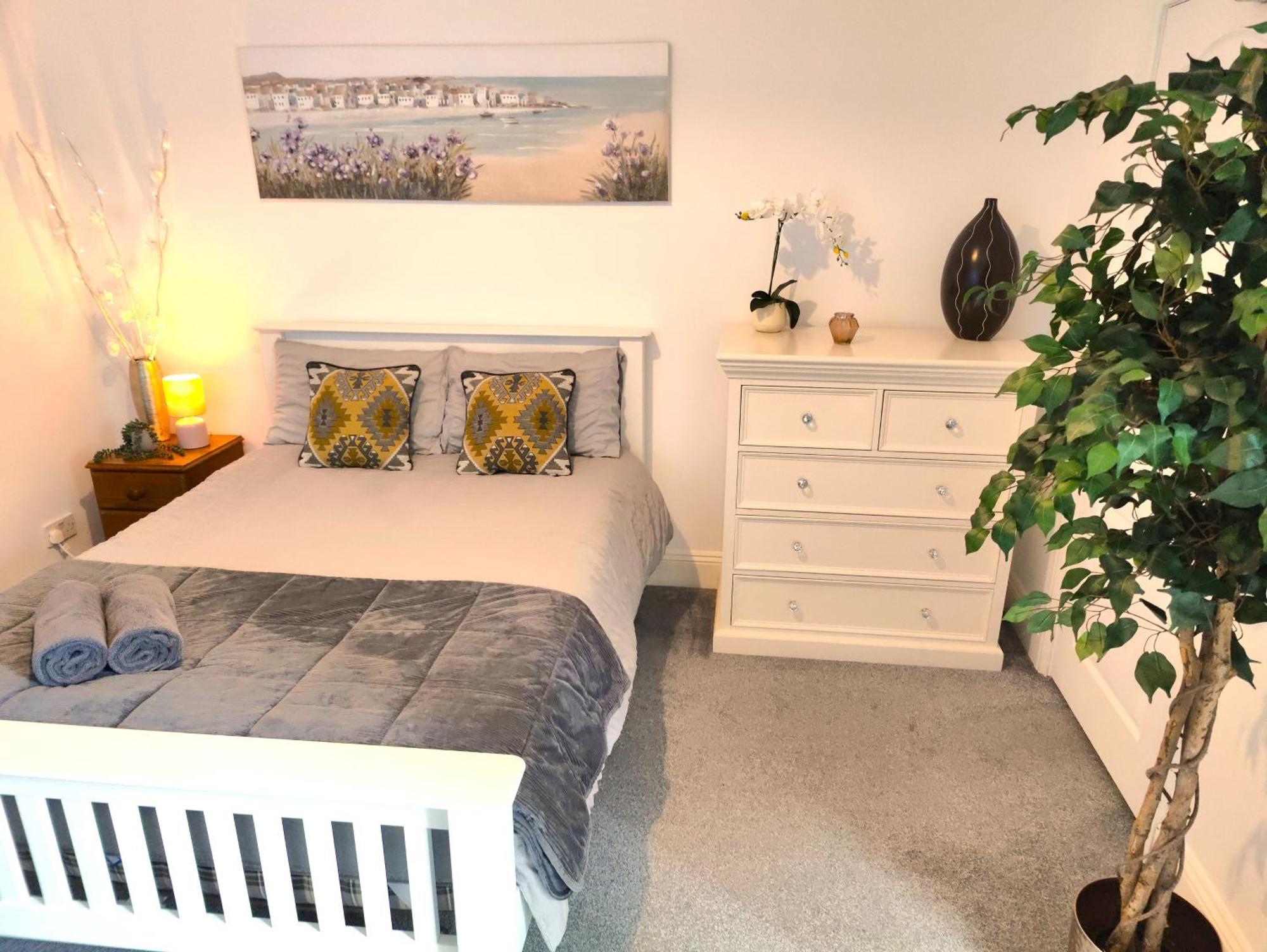 Cosy Bee And Apartment 伯恩茅斯 外观 照片