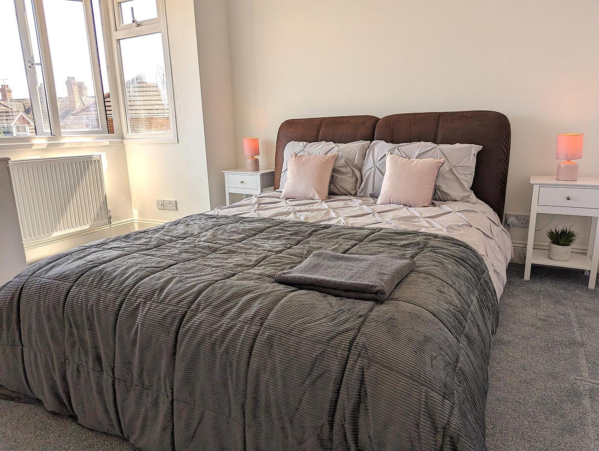 Cosy Bee And Apartment 伯恩茅斯 外观 照片